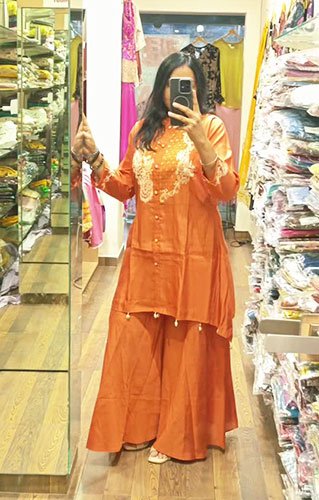 Raaya Fashion