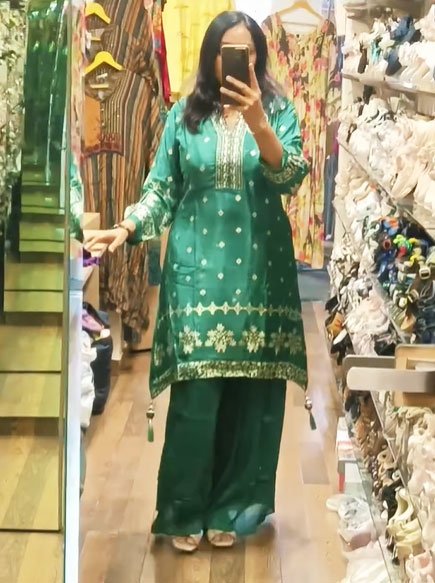 Raaya Fashion
