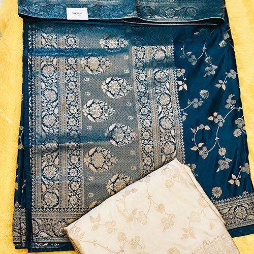 Swara Paithani