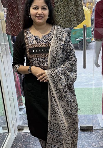 Pragati Kurtis