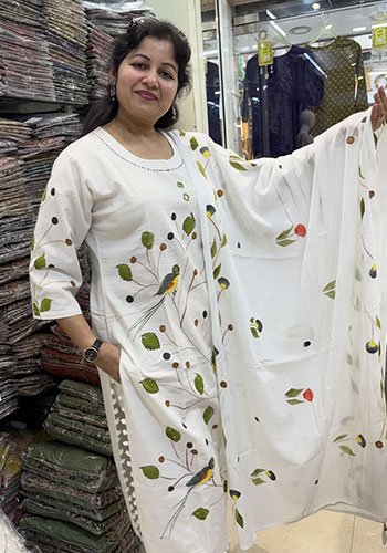 Pragati Kurtis