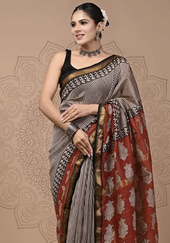 Paithani Weaves Yeola